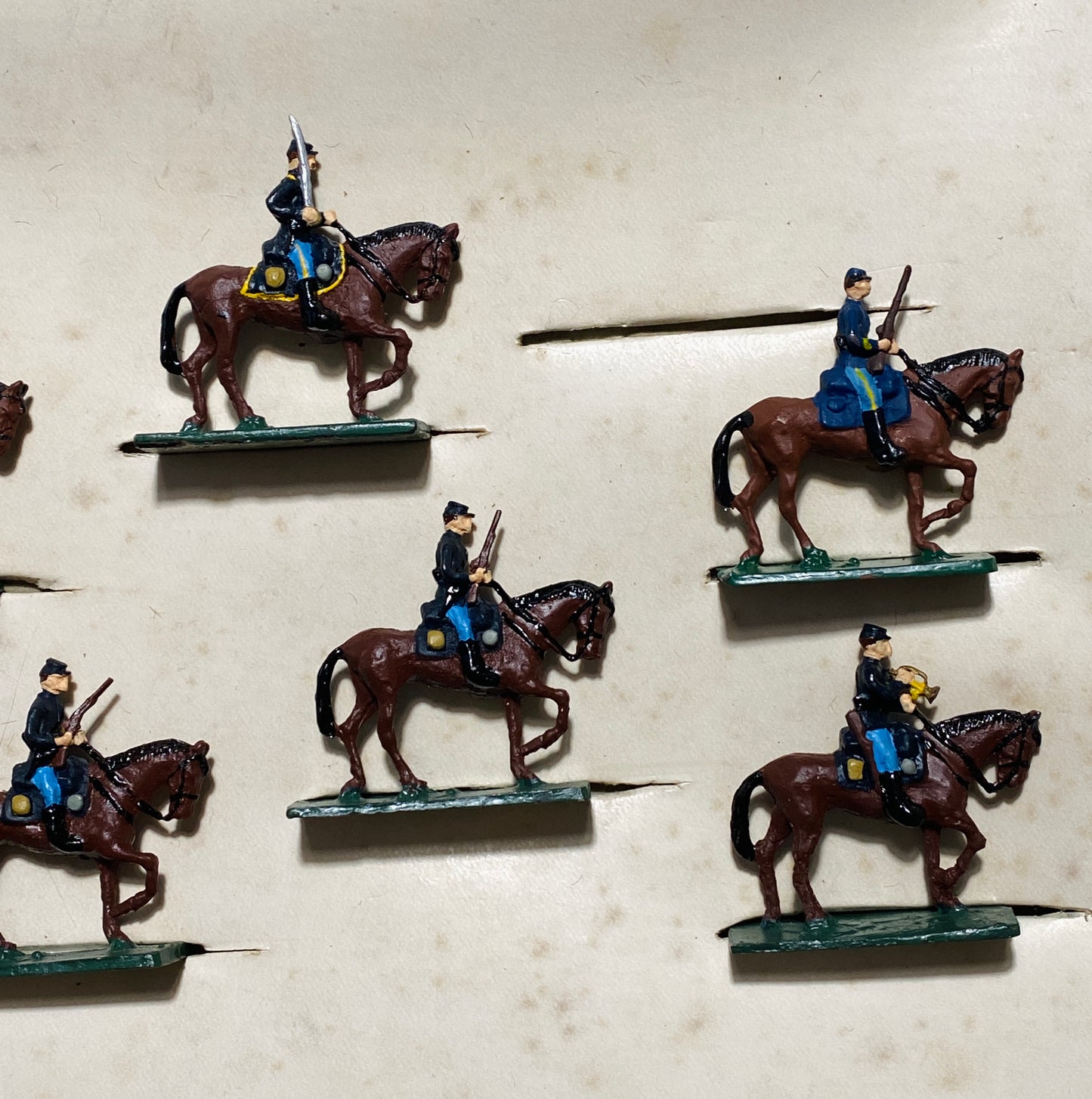 X- 30mm ModelToys USA - SAE Compatible American Civil War Union Cavalry Marching with Carbines