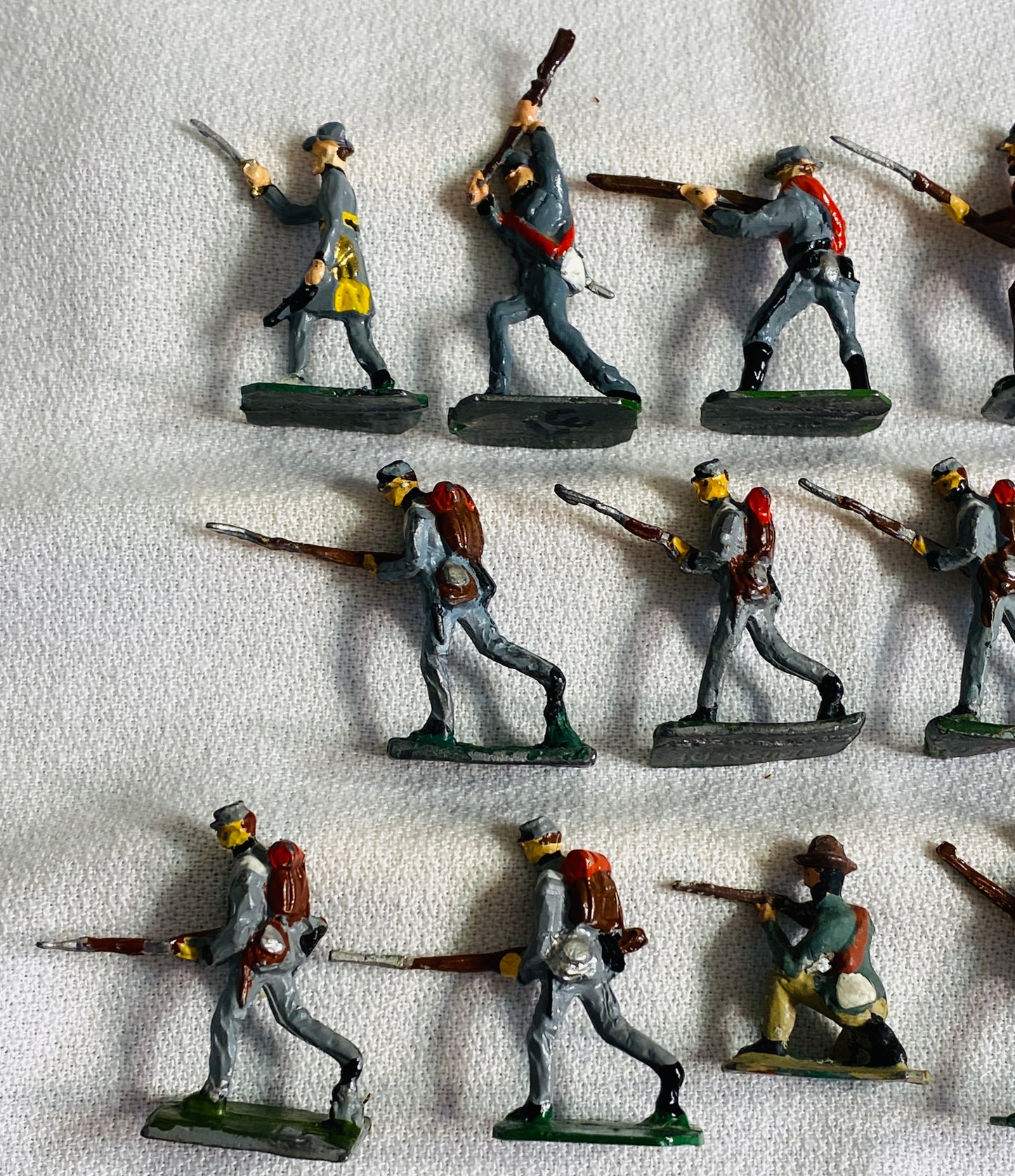 X- SAE 30mm American Civil War Confederate Infantry Lead Toy Soldiers