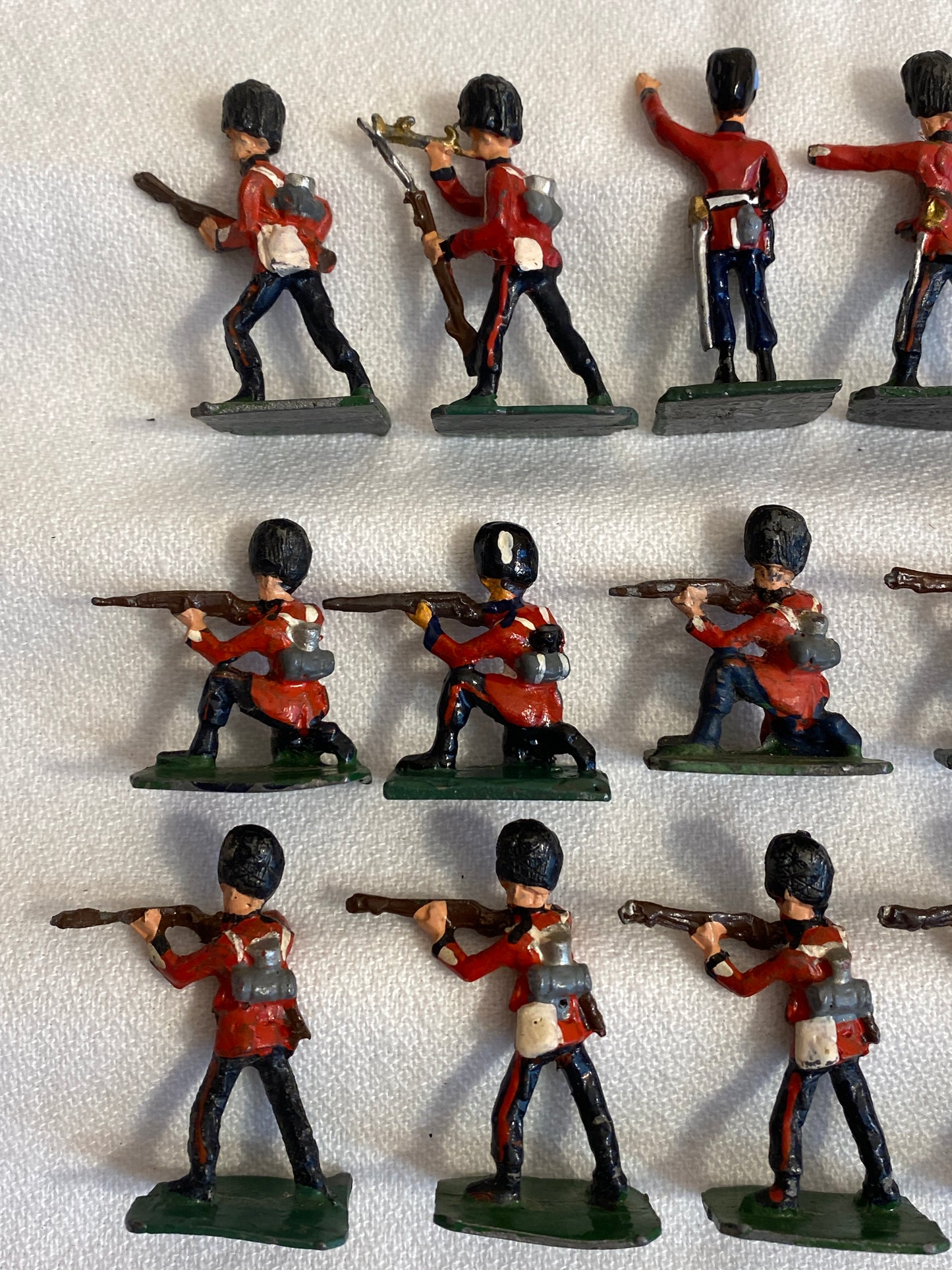 SAE 30mm  British Colonial Grenadier Guards Infantry