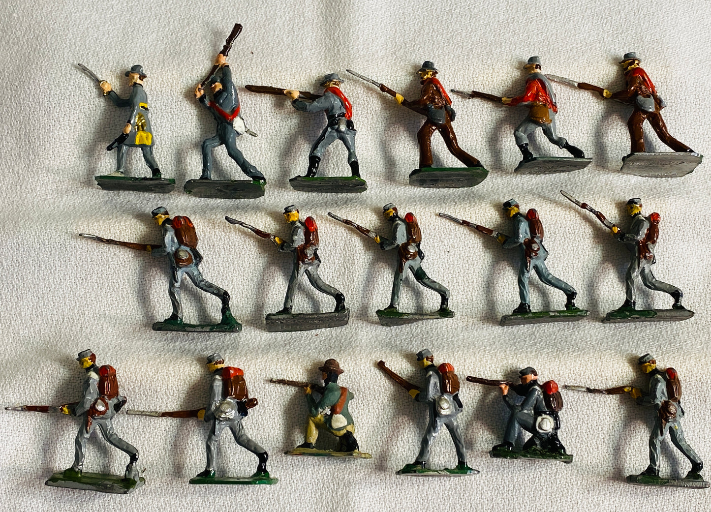 X- SAE 30mm American Civil War Confederate Infantry Lead Toy Soldiers