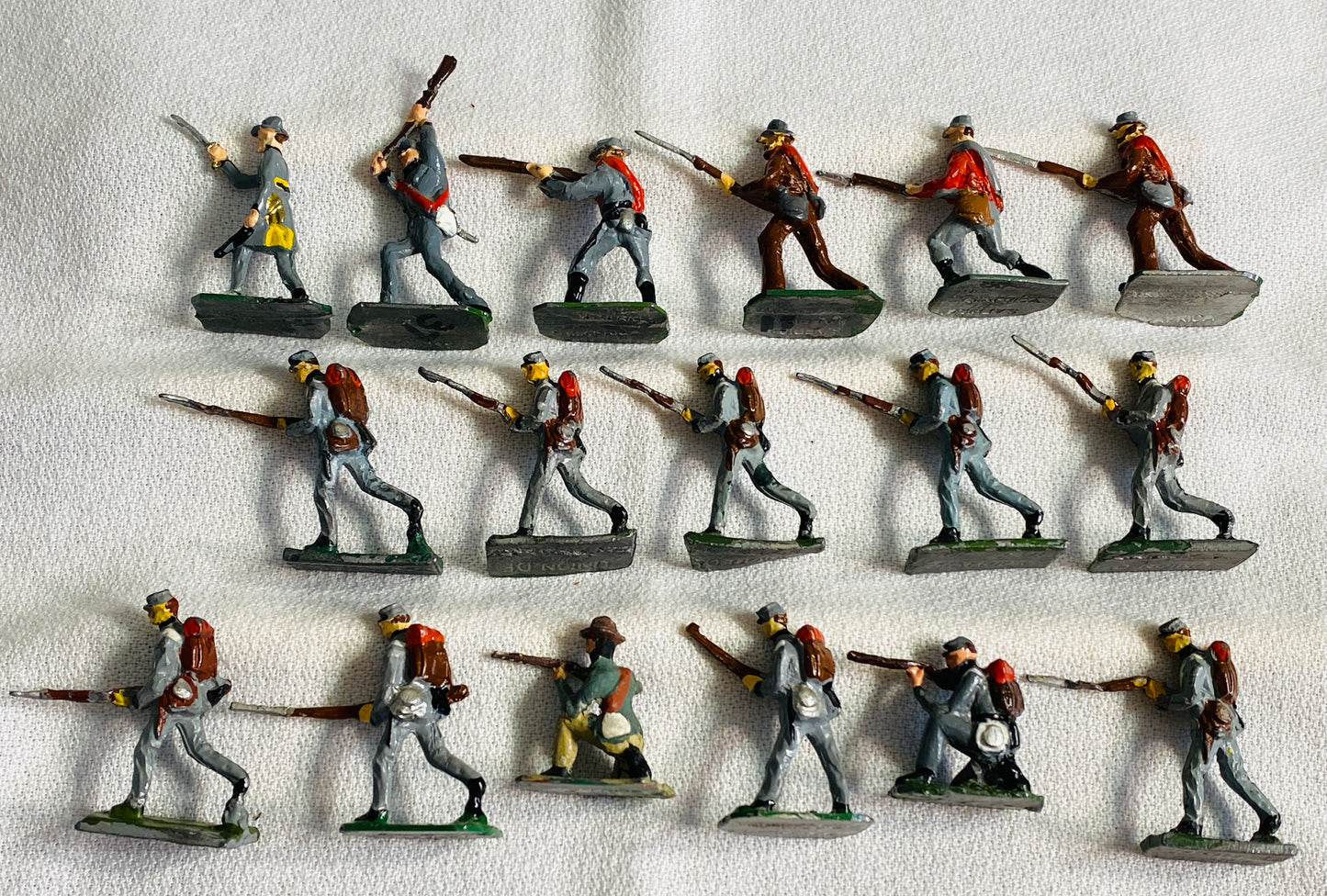 X- SAE 30mm American Civil War Confederate Infantry Lead Toy Soldiers