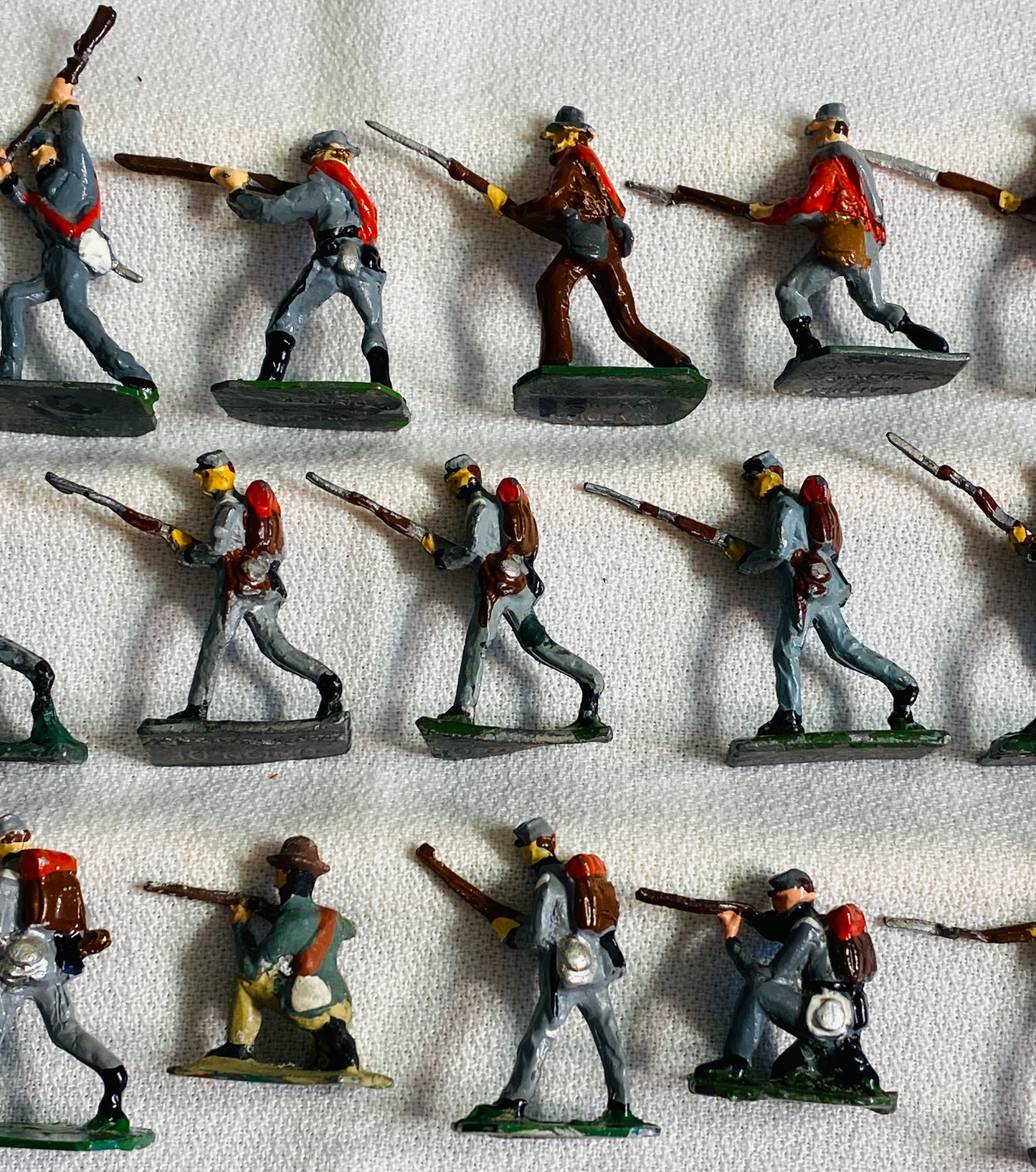 X- SAE 30mm American Civil War Confederate Infantry Lead Toy Soldiers