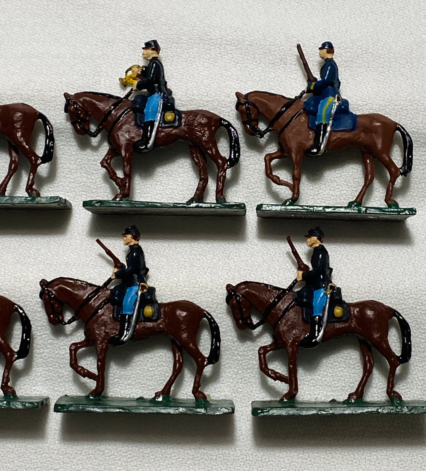 X- 30mm ModelToys USA - SAE Compatible American Civil War Union Cavalry Marching with Carbines