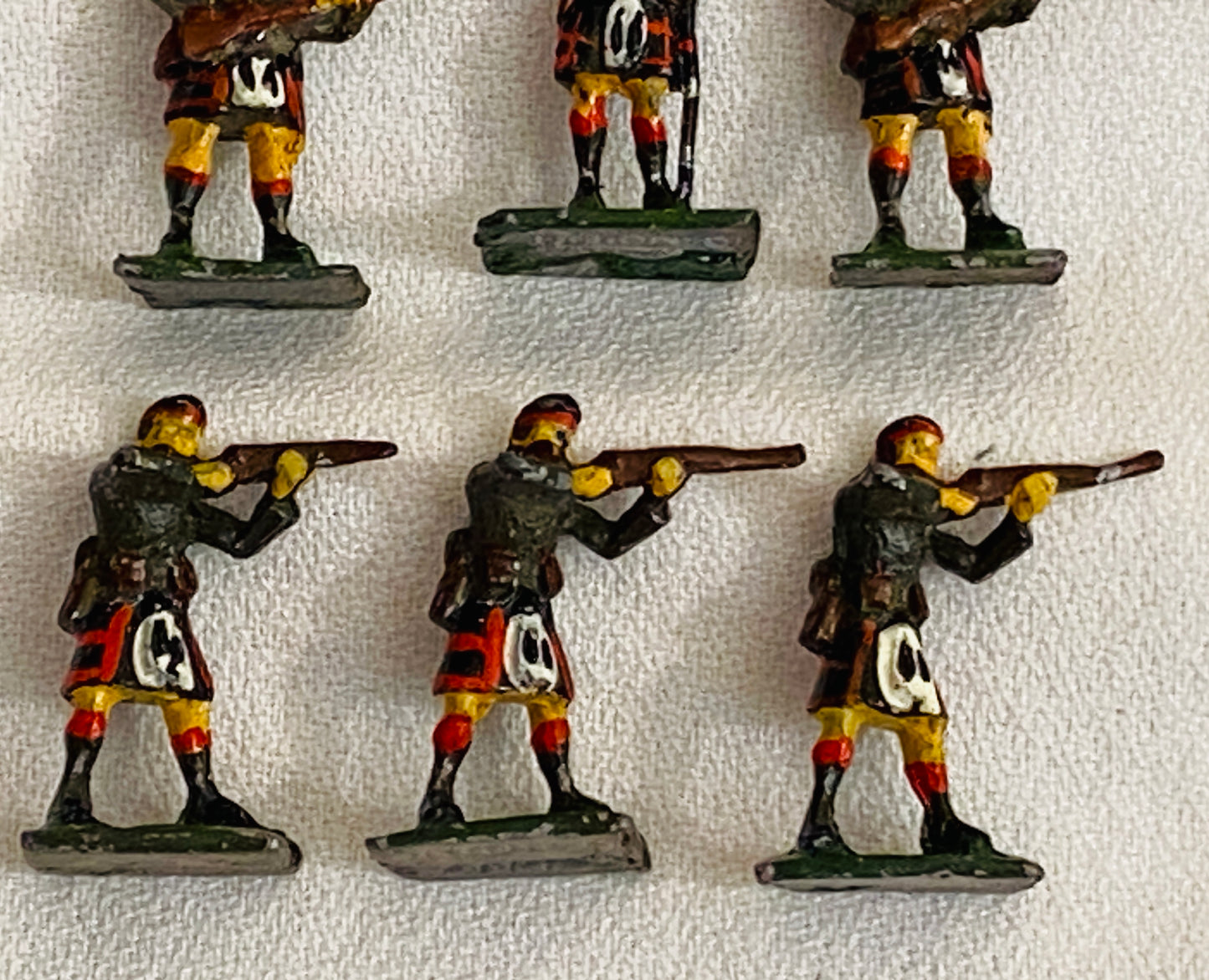 SAE 30mm  British Highlander Firing Soldiers Union of S Africa