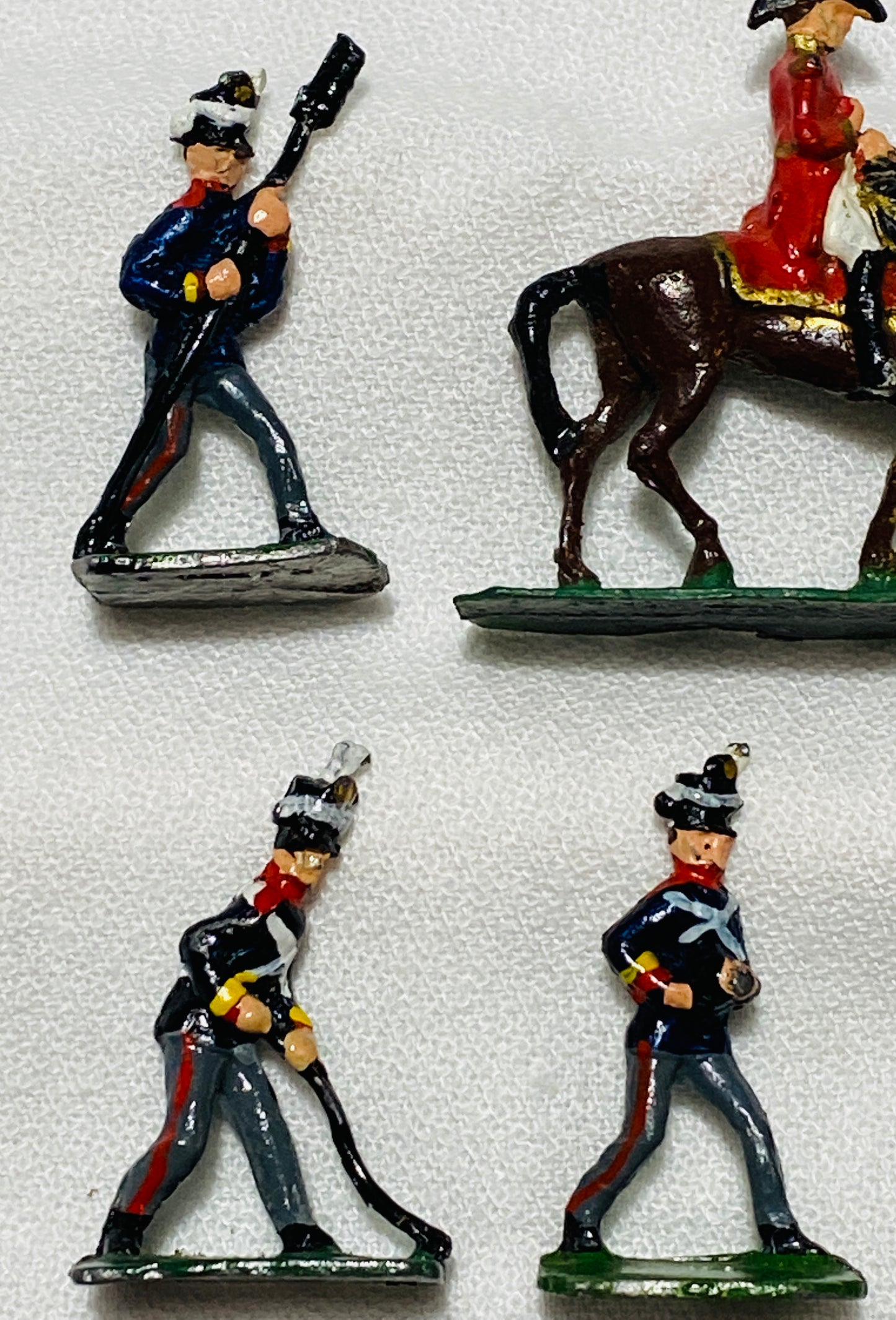 X SAE 30mm  Napoleonic War British Artillery Soldiers Made In Union S Africa