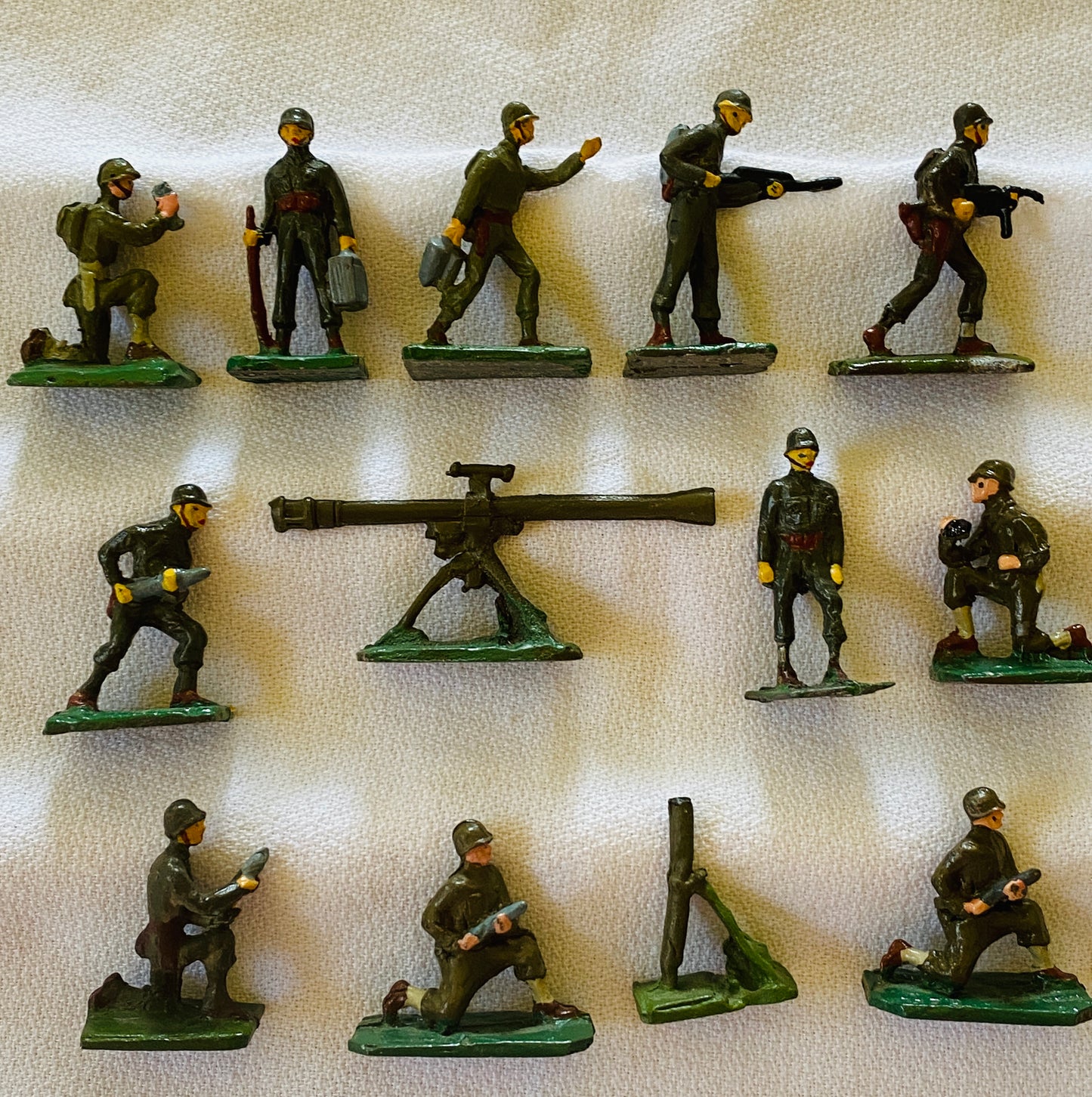 X SAE 30mm  World War II American Weapon Infantry In Action LEAD Soldier S Africa