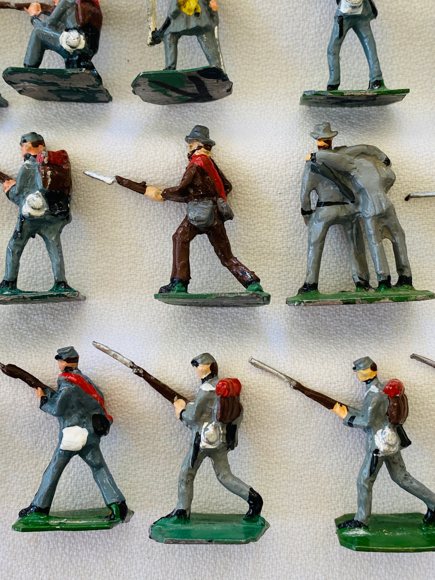 X- SAE 30mm  American Civil War Confederate Infantry Soldiers - Flag