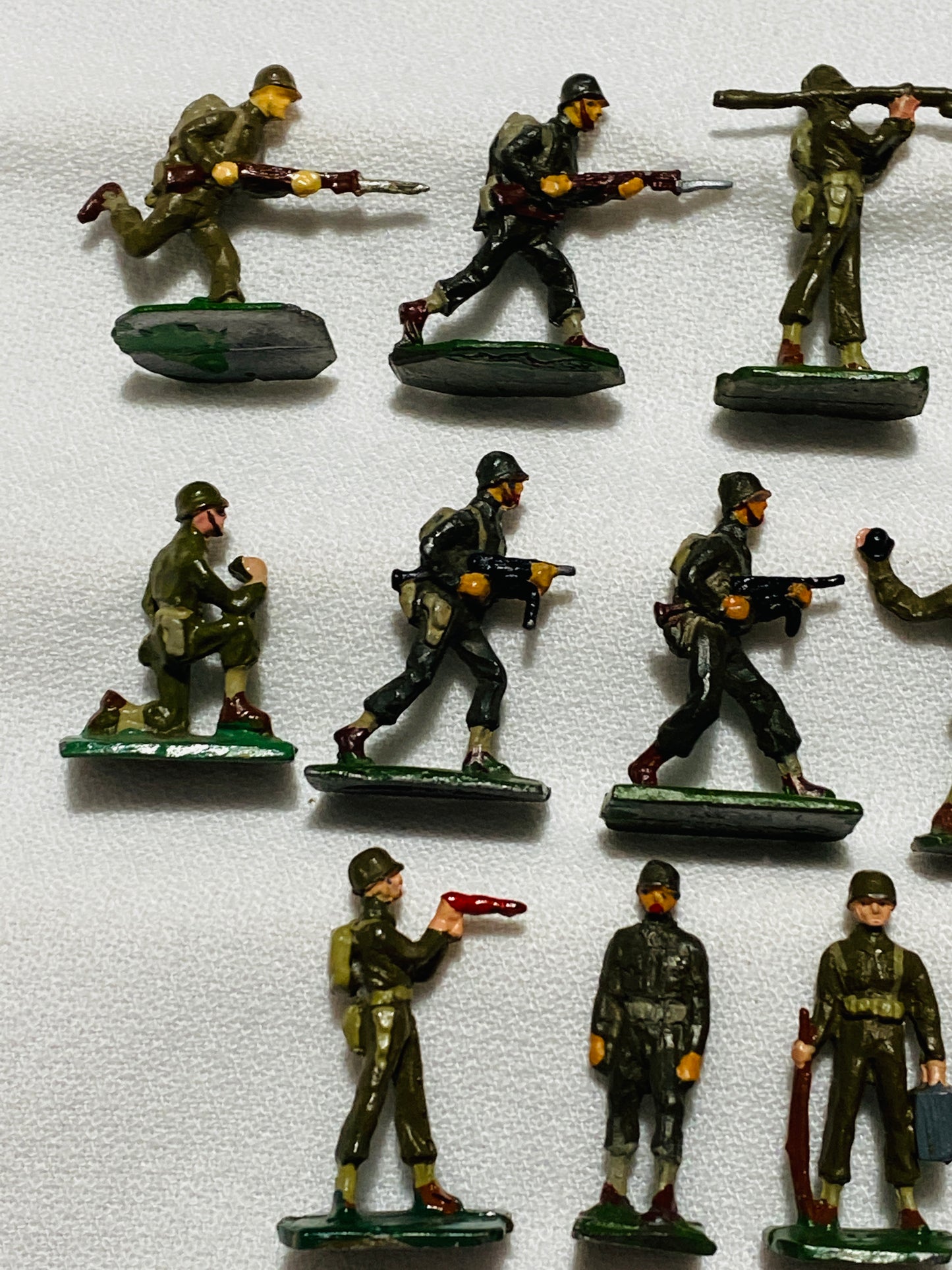 X SAE 30mm  World War II American Infantry Action Soldiers